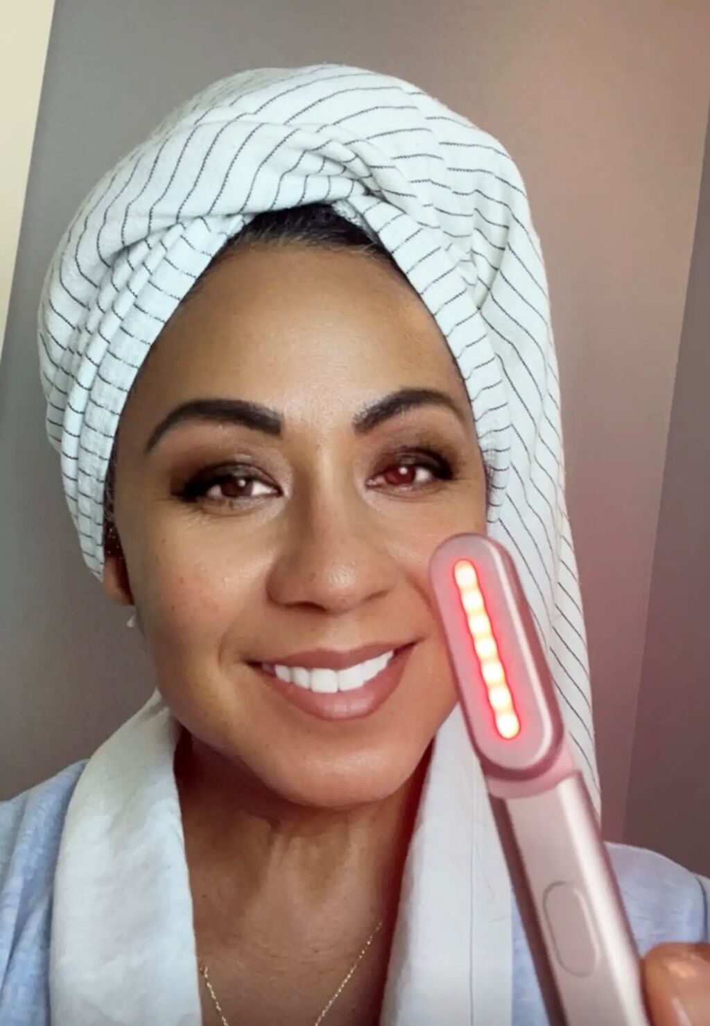 🚨RED LIGHT THERAPY SOLAWAVE🚨 CODE 15% ⚠️ YENIS49407⚠️