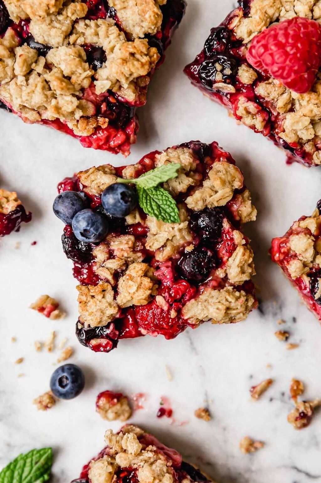 Berry Oat Crumble Bars