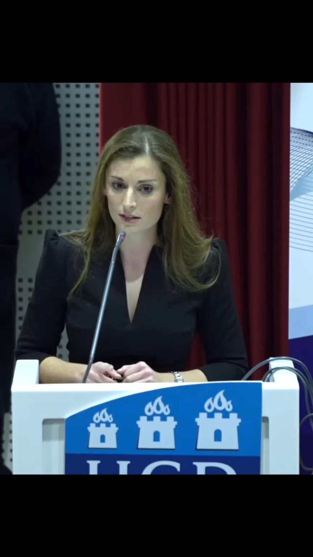 Natasha Hausdorff in debate at University College Dublin