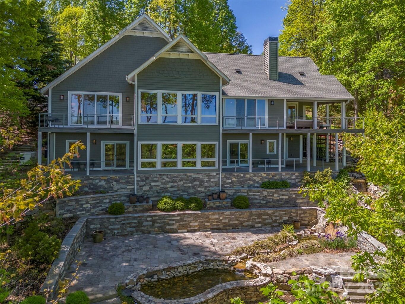547 Hagen Drive