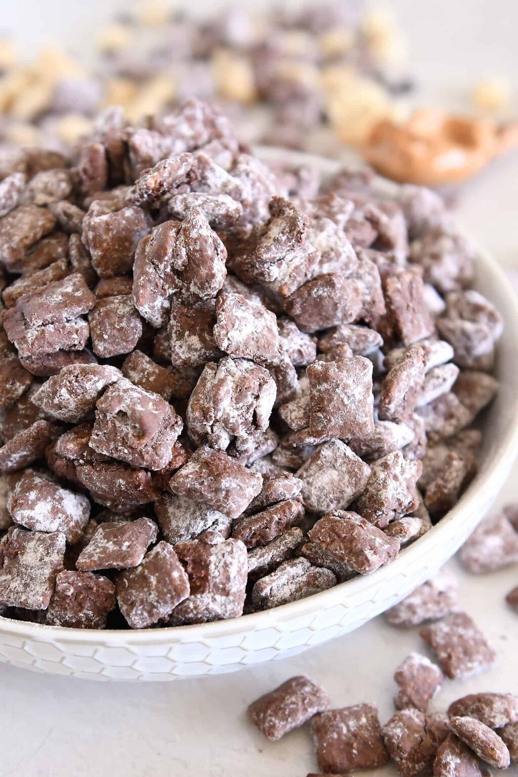 The Very Best Puppy Chow {Muddy Buddies}