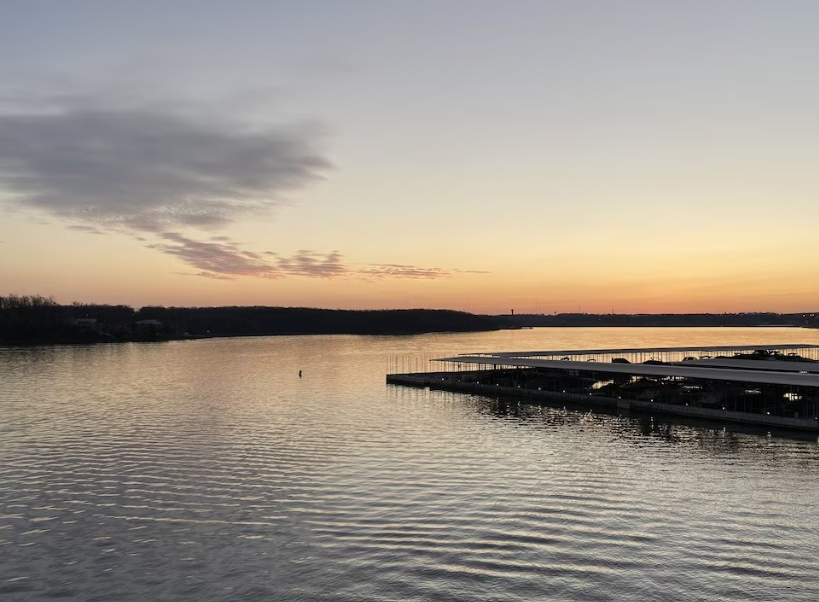 3 Bedroom 2 Bathroom Condo in Ozarks