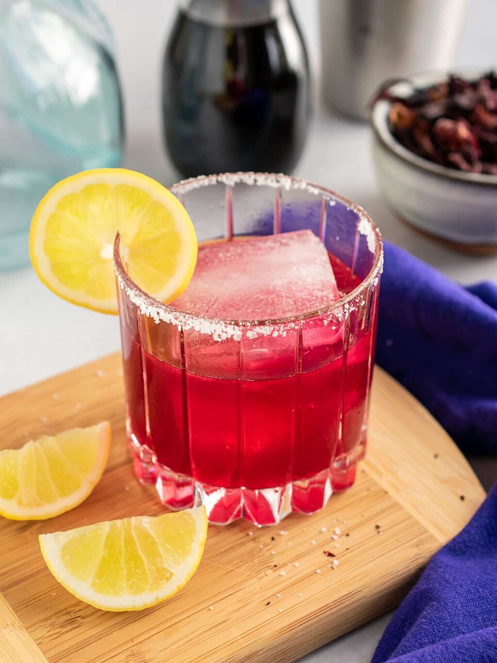 Hibiscus Margarita Recipe: A Beautiful Cocktail