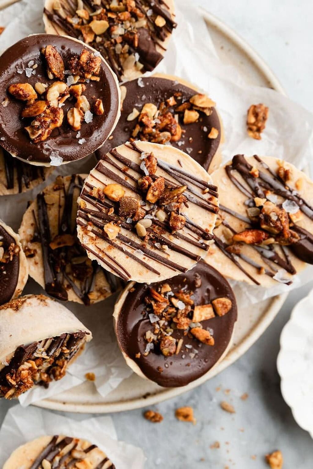 Peanut Butter Frozen Yogurt Cups