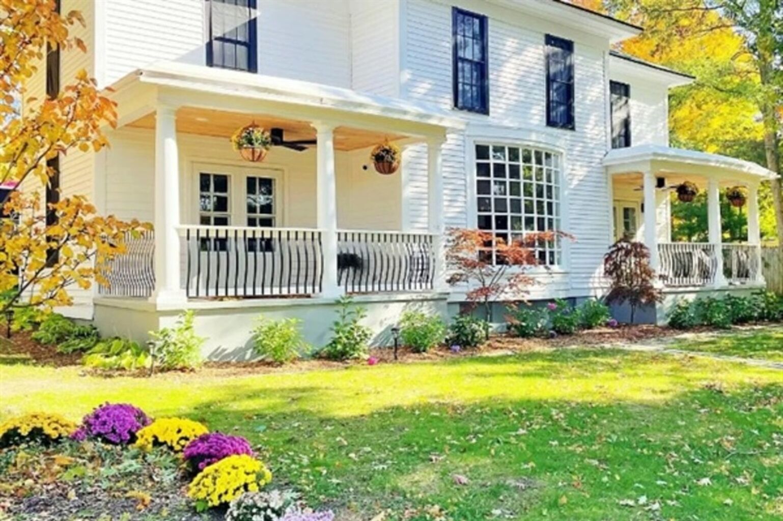 🏡 Entire Home: The Bolton House at Saugatuck