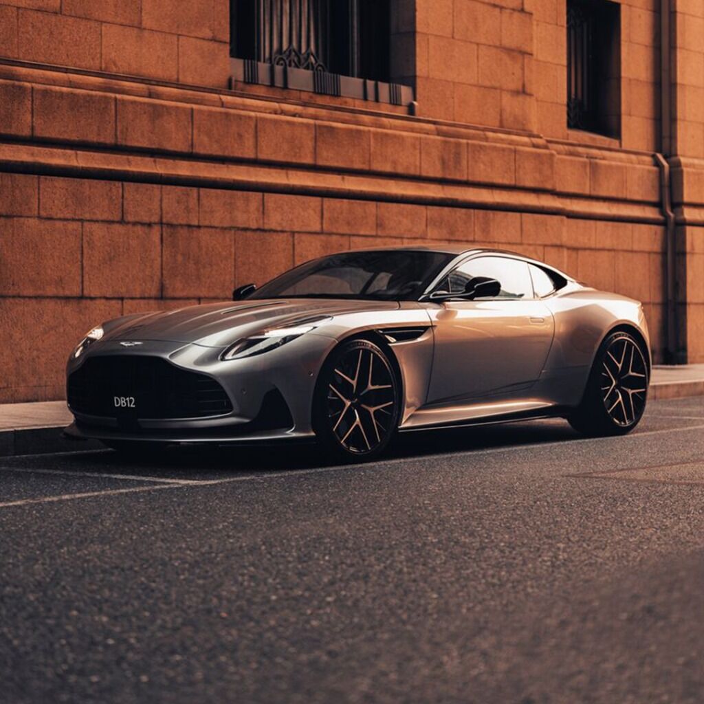Explore DB12