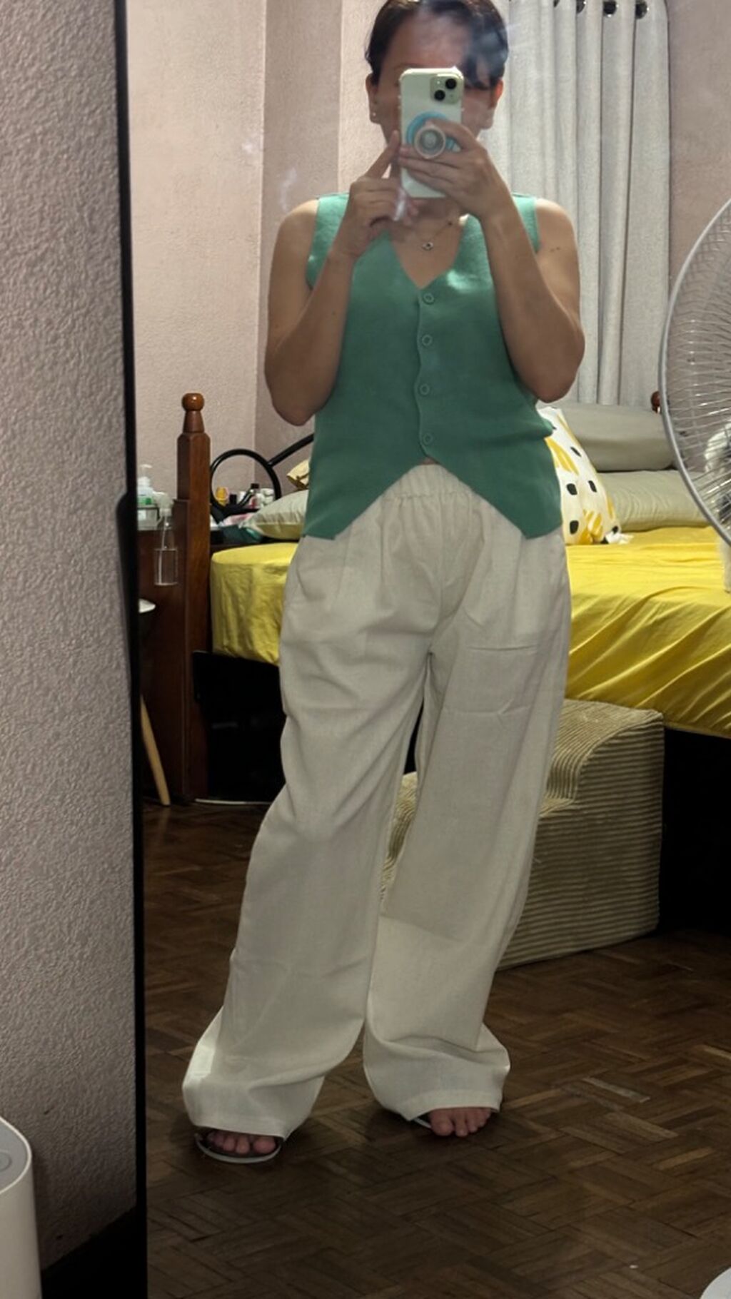 Wide-legged Linen pants