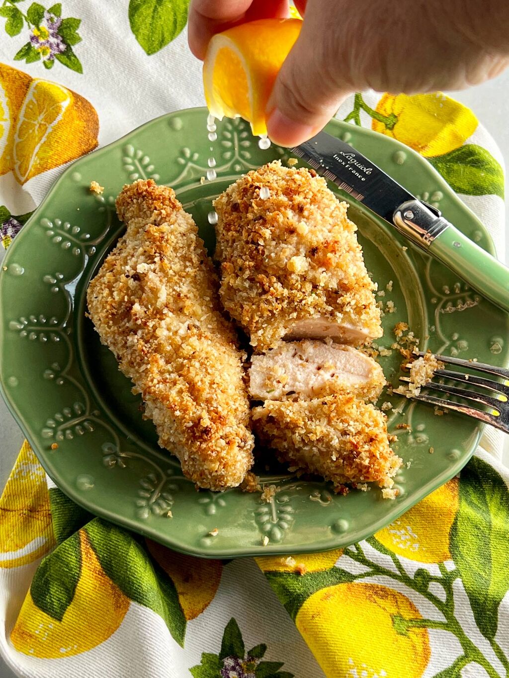 Baked Breaded Chicken with Garlic Olive Oil and Lemon