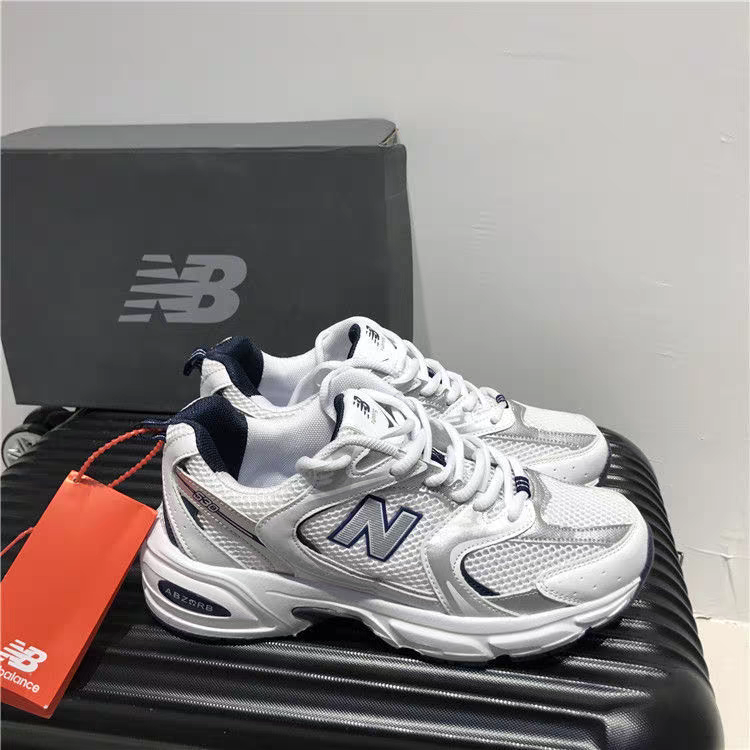 พิกัด lazada รองเท้าผ้าใบสุดฮิตที่ต้องมี น้อง New Balance530 SG