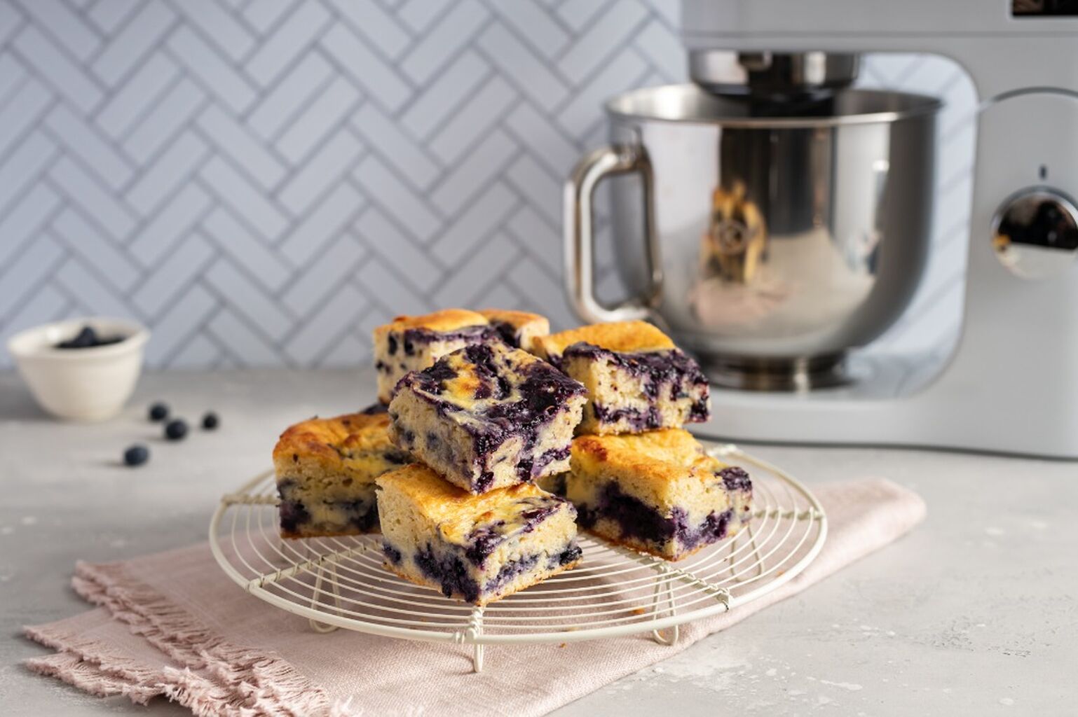 Blueberry Cheesecake Blondies