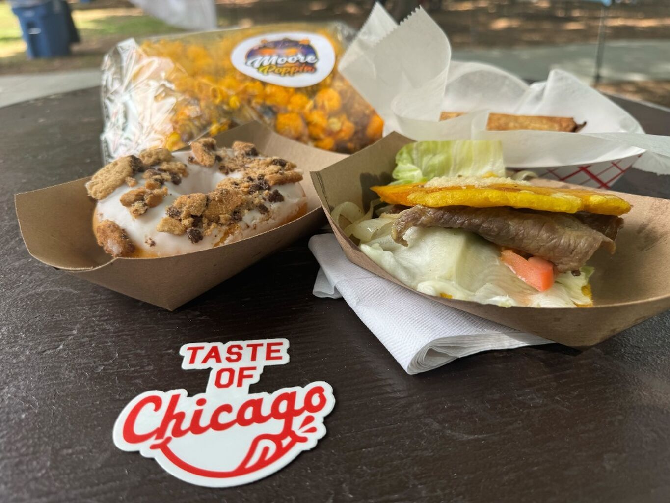 Which neighborhoods are featured at Taste of Chicago