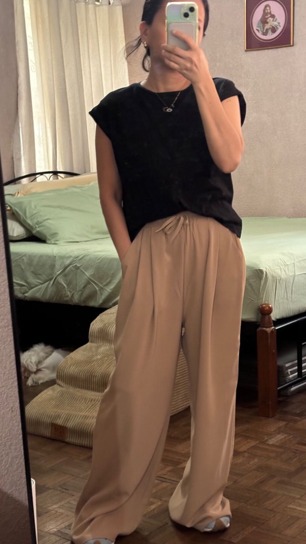 loose drawstring trouser pants