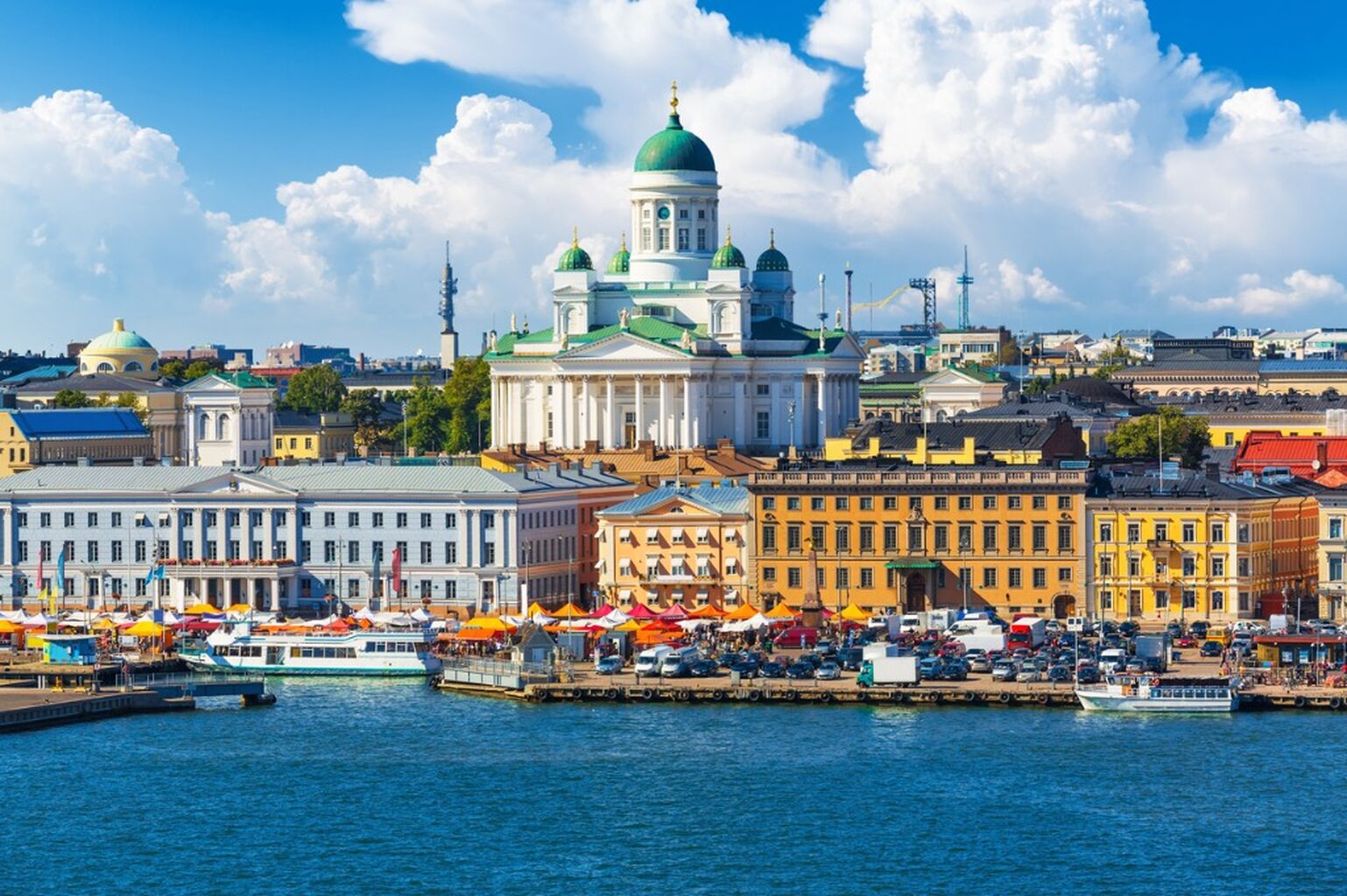 Helsinki Charm Walking Tour: Uncover the Essence of History and Art