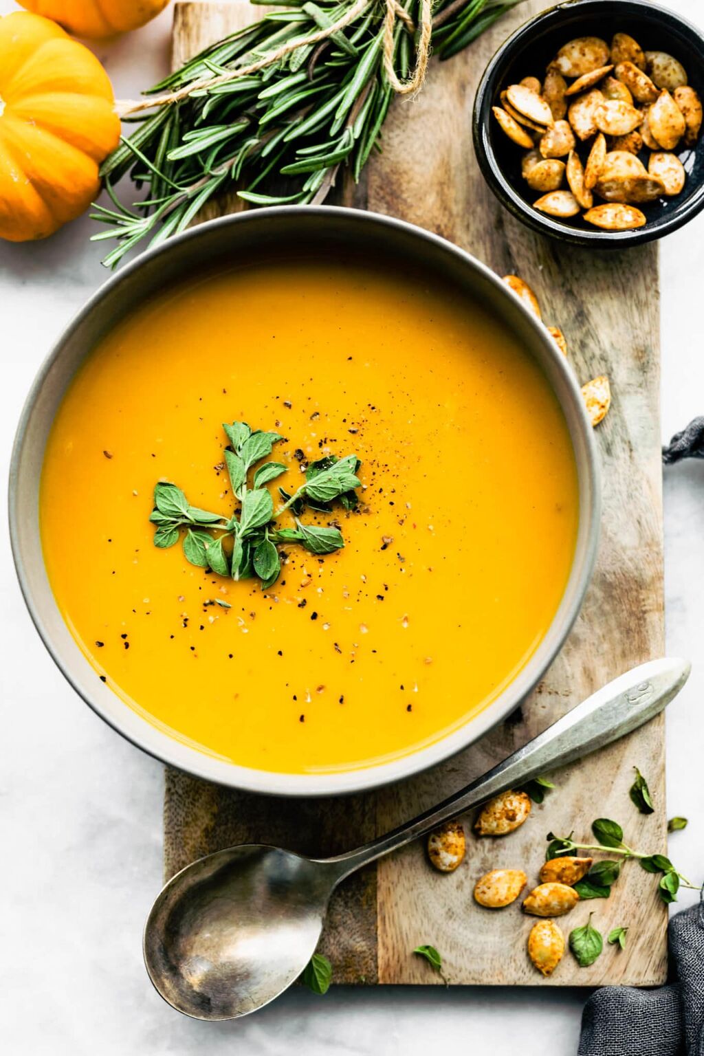 Instant Pot Butternut Squash Soup with Apple (Vegan)