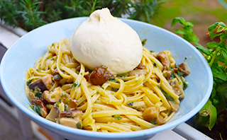 Creamy Mushroom Pasta