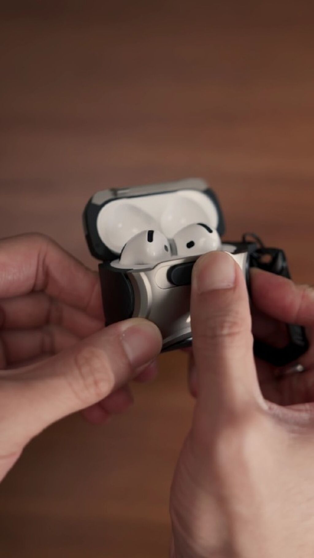 airpods cyber