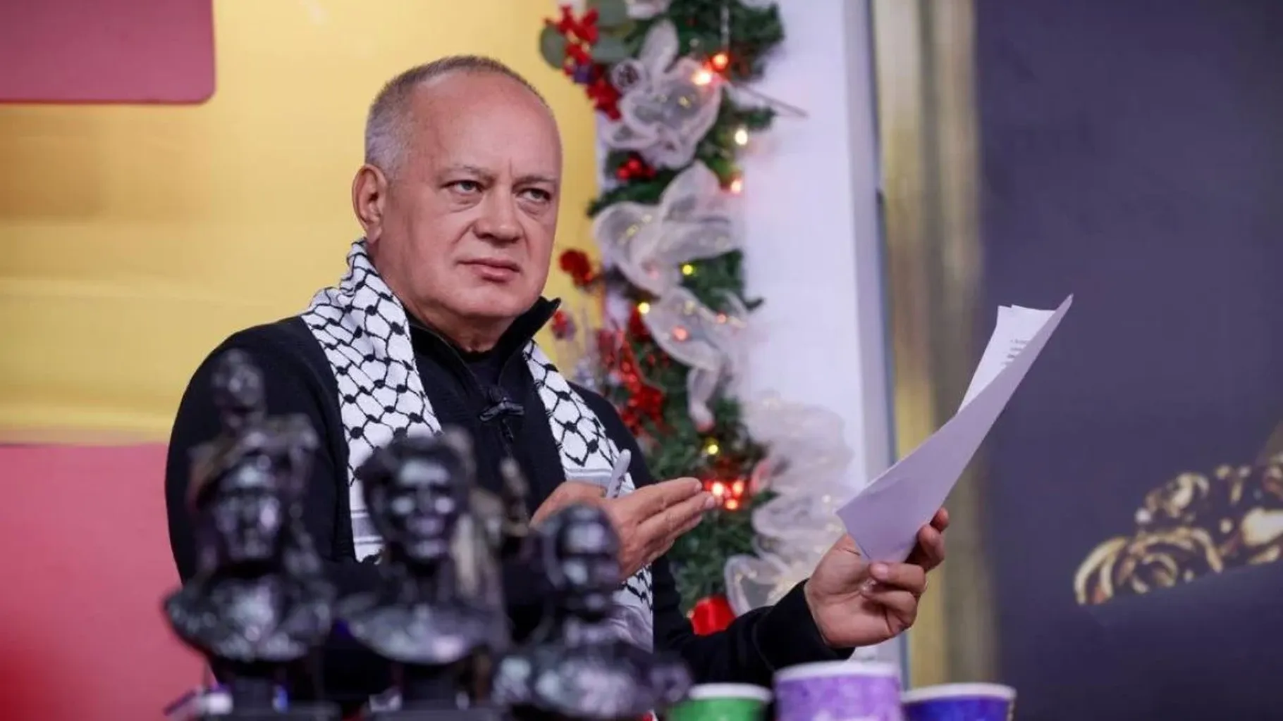 Cabello expresa apoyo a Petro "sin doble postura"