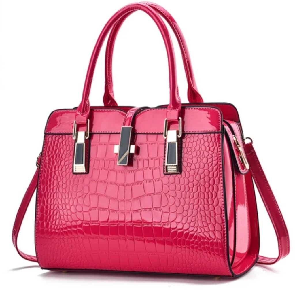 Magenta Queen Handbag