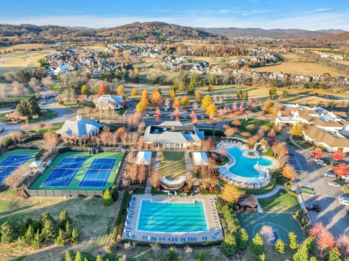 Franklin, Tennessee: Magical Fall Destination