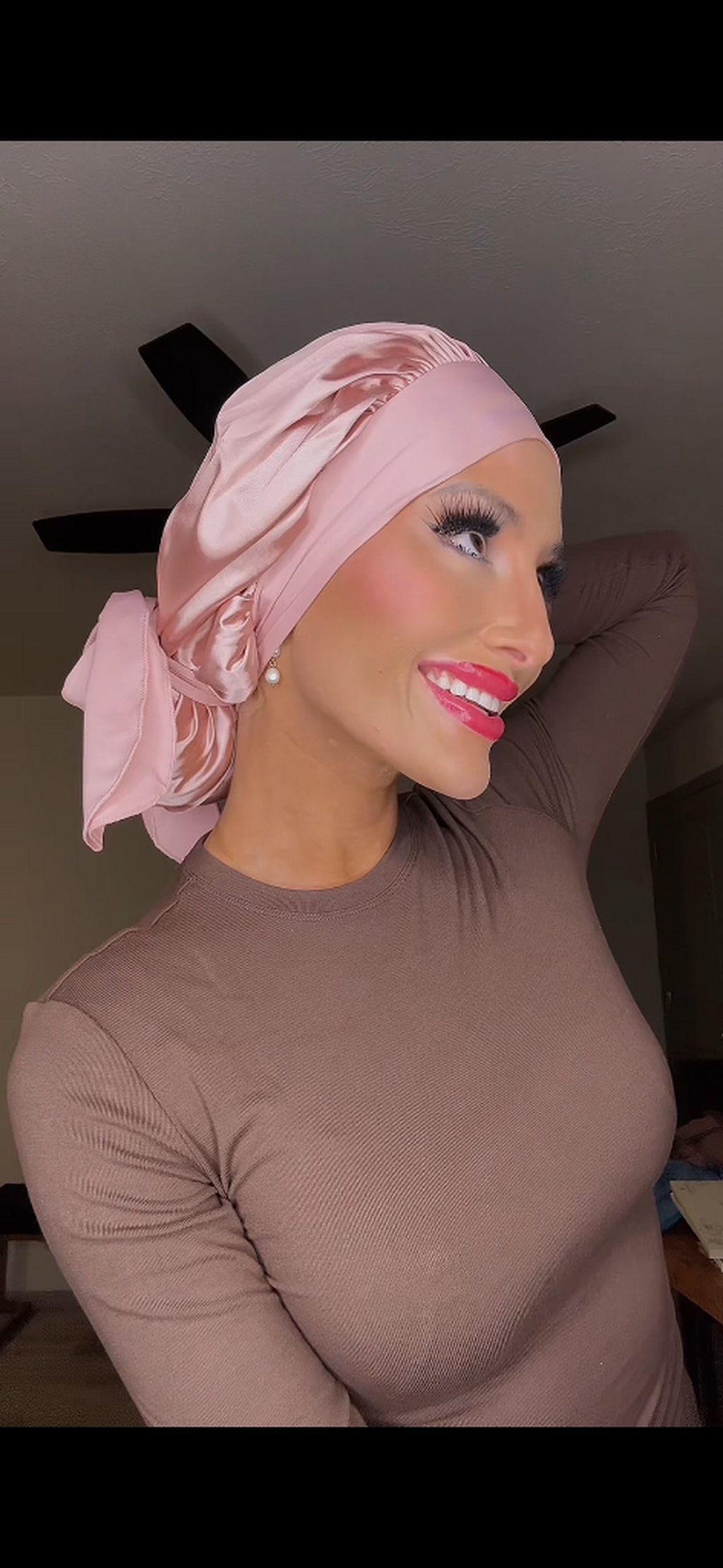 SATIN BONNET AMAZON