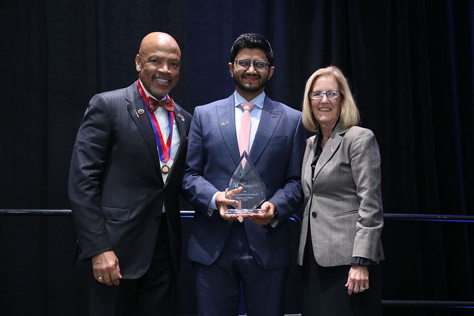 Dr. Jashodeep Datta Recognized with Prestigious Award from the American College of Surgeons - InventUM