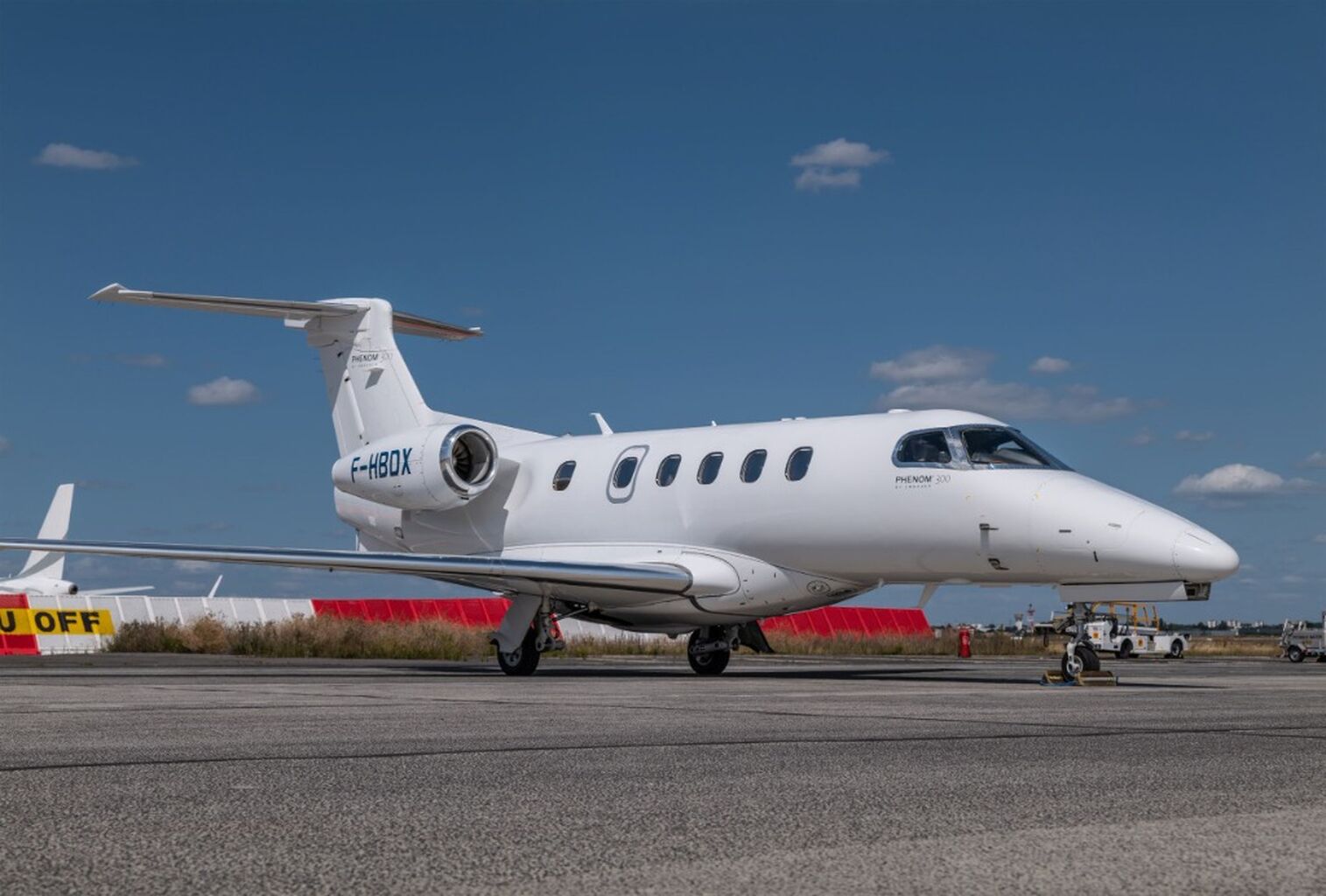 2015 Embraer Phenom 300
