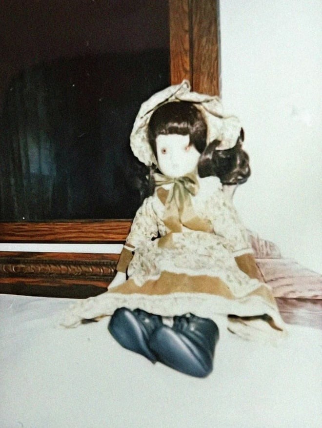 Facebook got real haunted houses to put creepy items up for sale on Marketplace