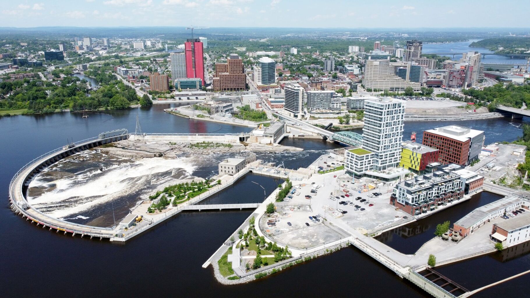 What has Zibi buzzing with excitement this Fall?