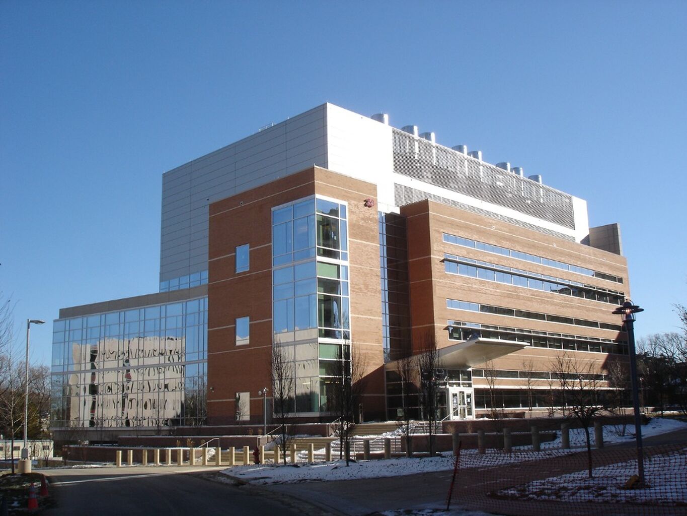 NIH First: C.W. Bill Young Center for Biodefense & Emerging Infectious Diseases