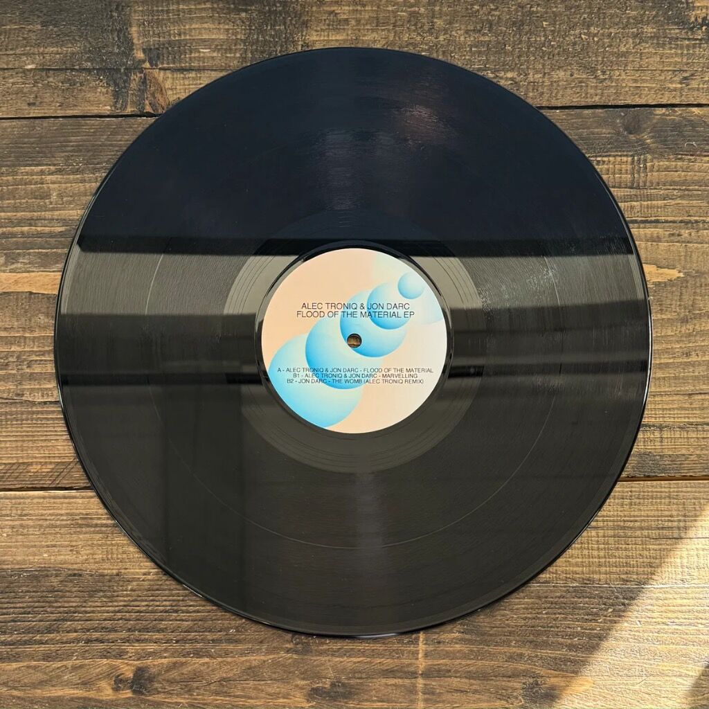 💿 Vinyl: Flood Of The Material EP