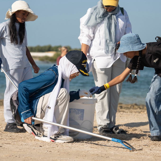 Miral and the Yas SeaWorld Research & Rescue Center Lead Community-Driven Beach Cleanup with Over 250 Participants