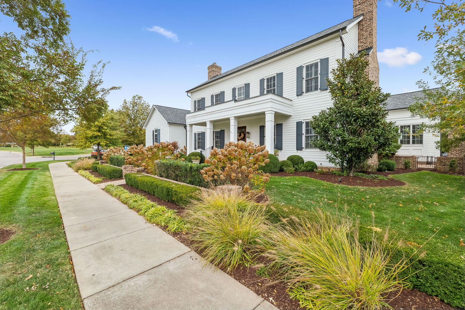 6013 Native Pony Trail - Grove Living