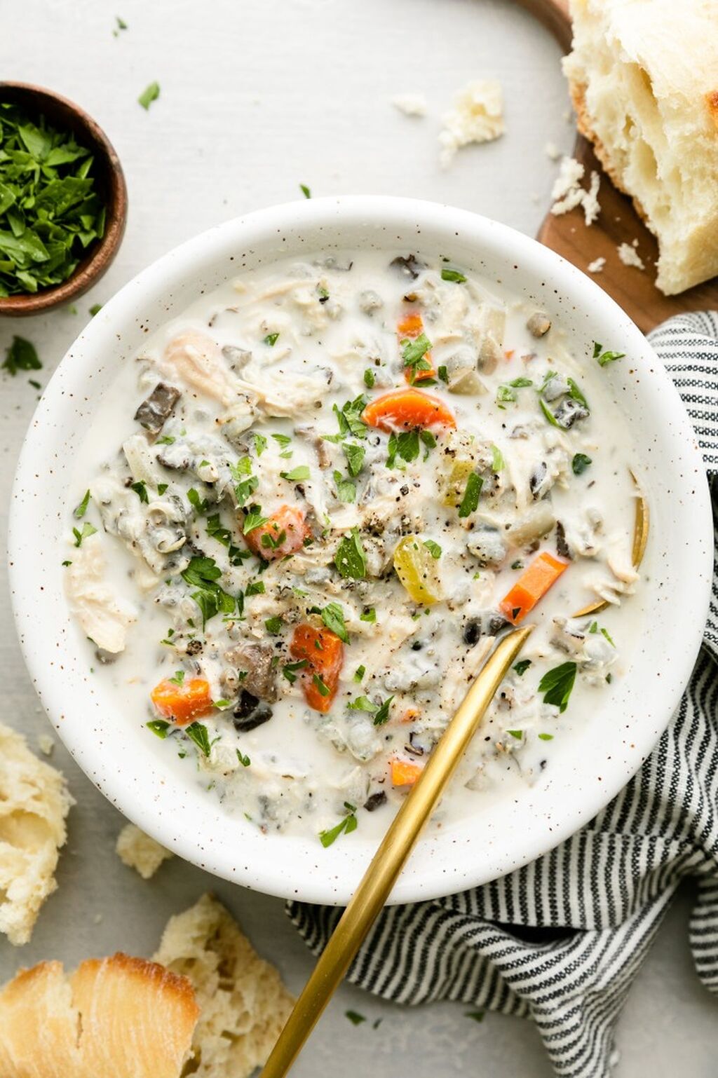 Slow Cooker Chicken Wild Rice Soup