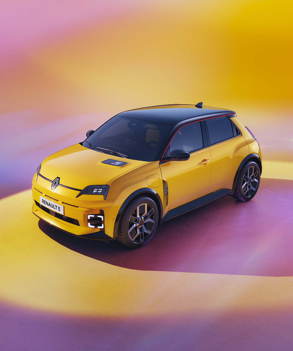 Vijfdeurs Renault5 E-Tech electric 