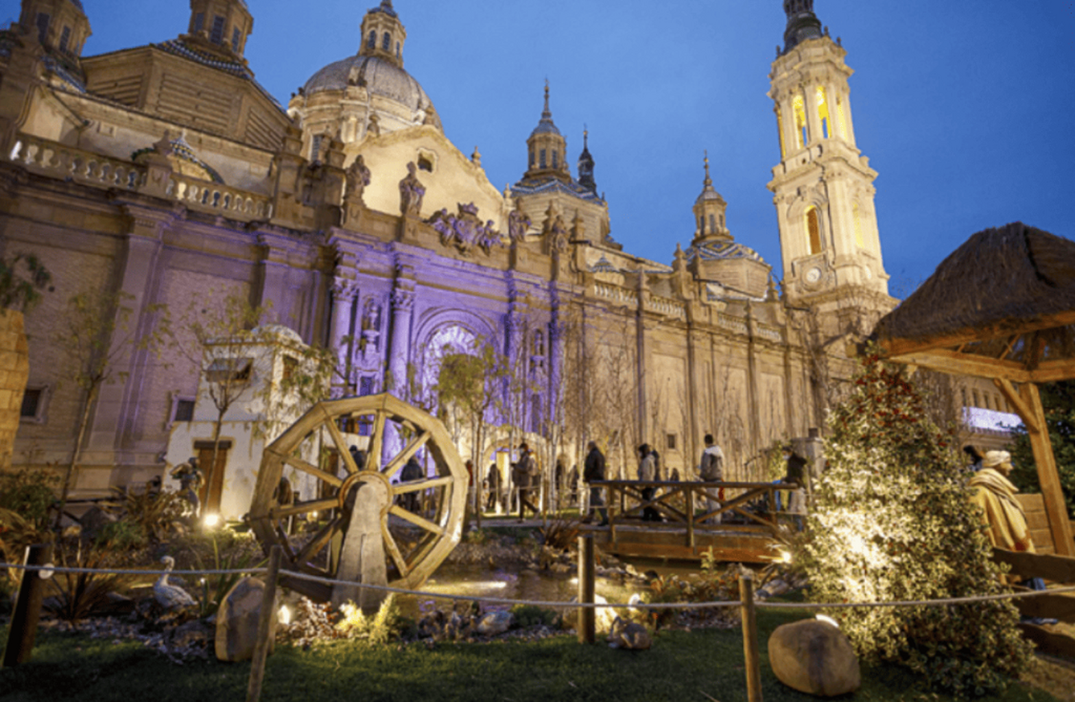 El Bel&eacute;n gigante regresa al centro de la plaza del Pilar: consulta los horarios y las fechas