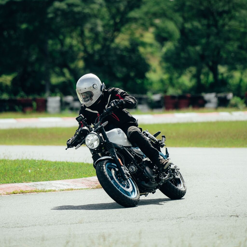 PREVIEW: Royal Enfield Guerrilla 450