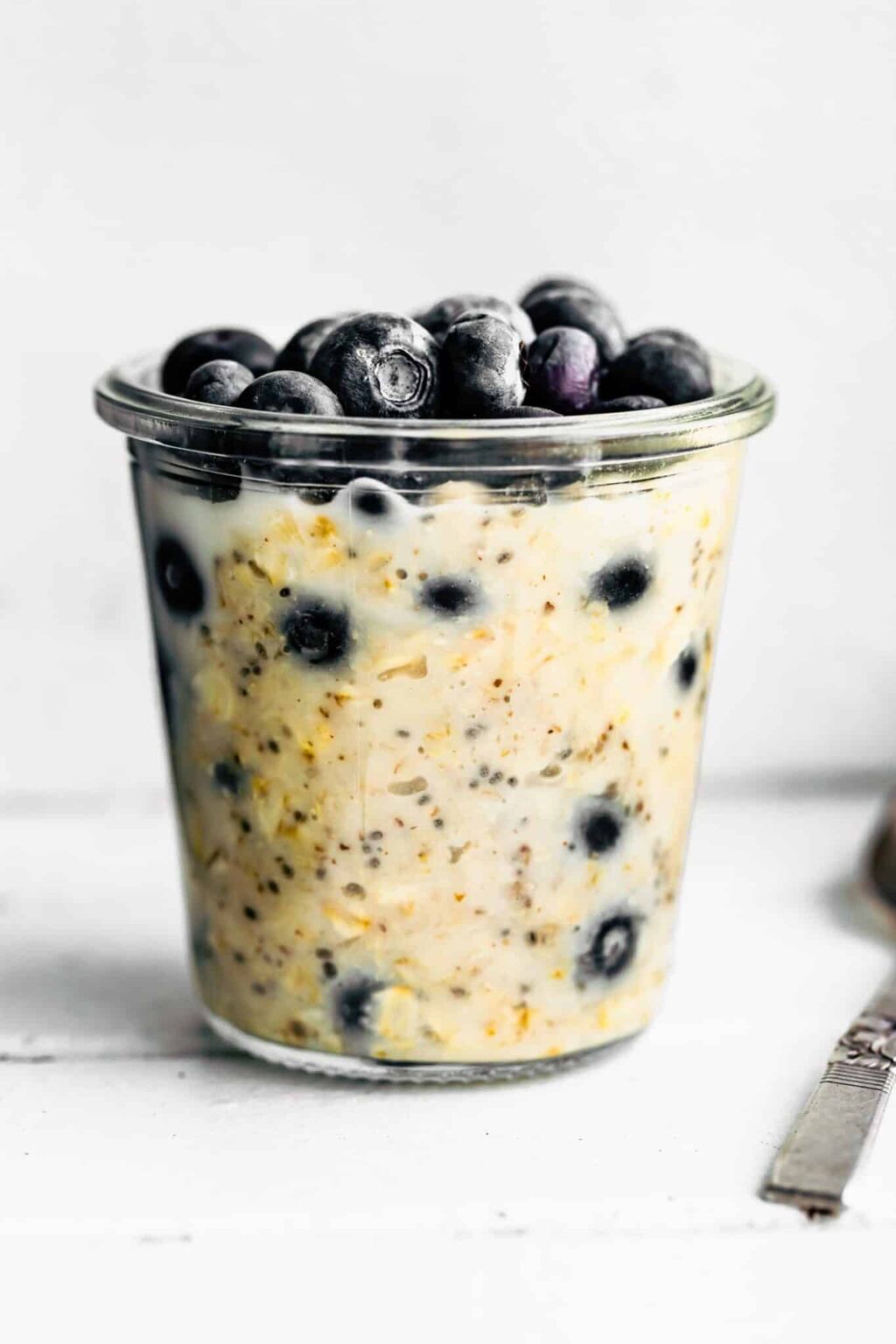 Blueberry Overnight Oats (Gluten-Free) - Cotter Crunch