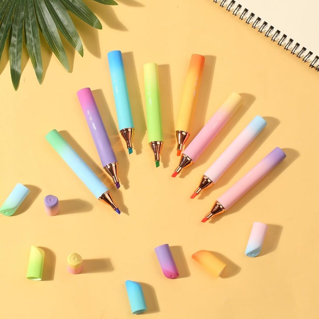 Aesthetic Highlighters