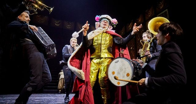 200 places offertes pour la Com&eacute;die-Fran&ccedil;aise !