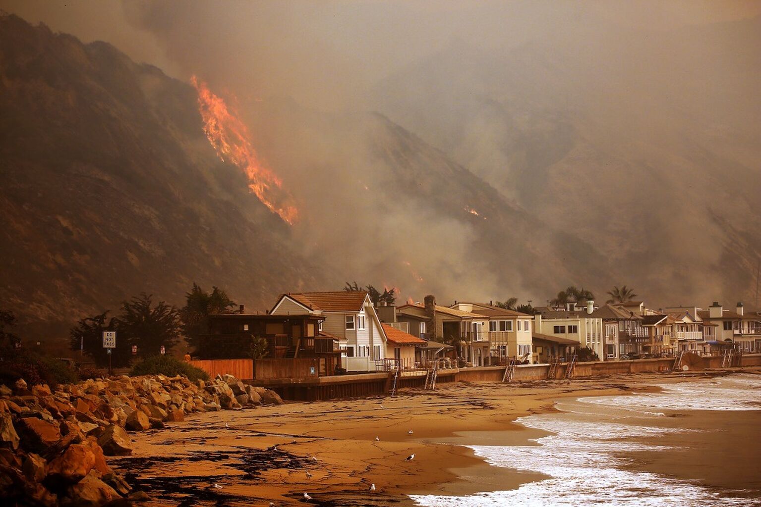Utilities Support (AT&T) - LA Fires