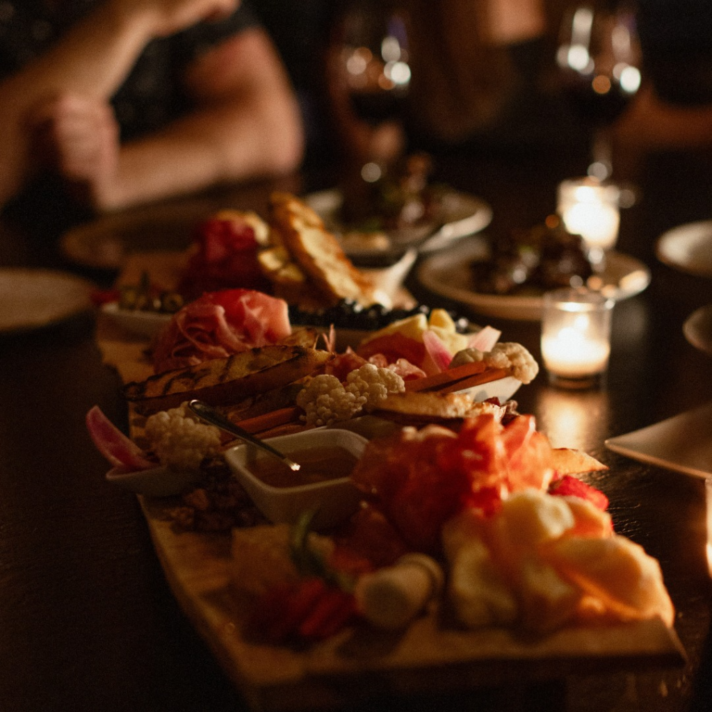 Cozy Wintertime Dining North and West of Toronto