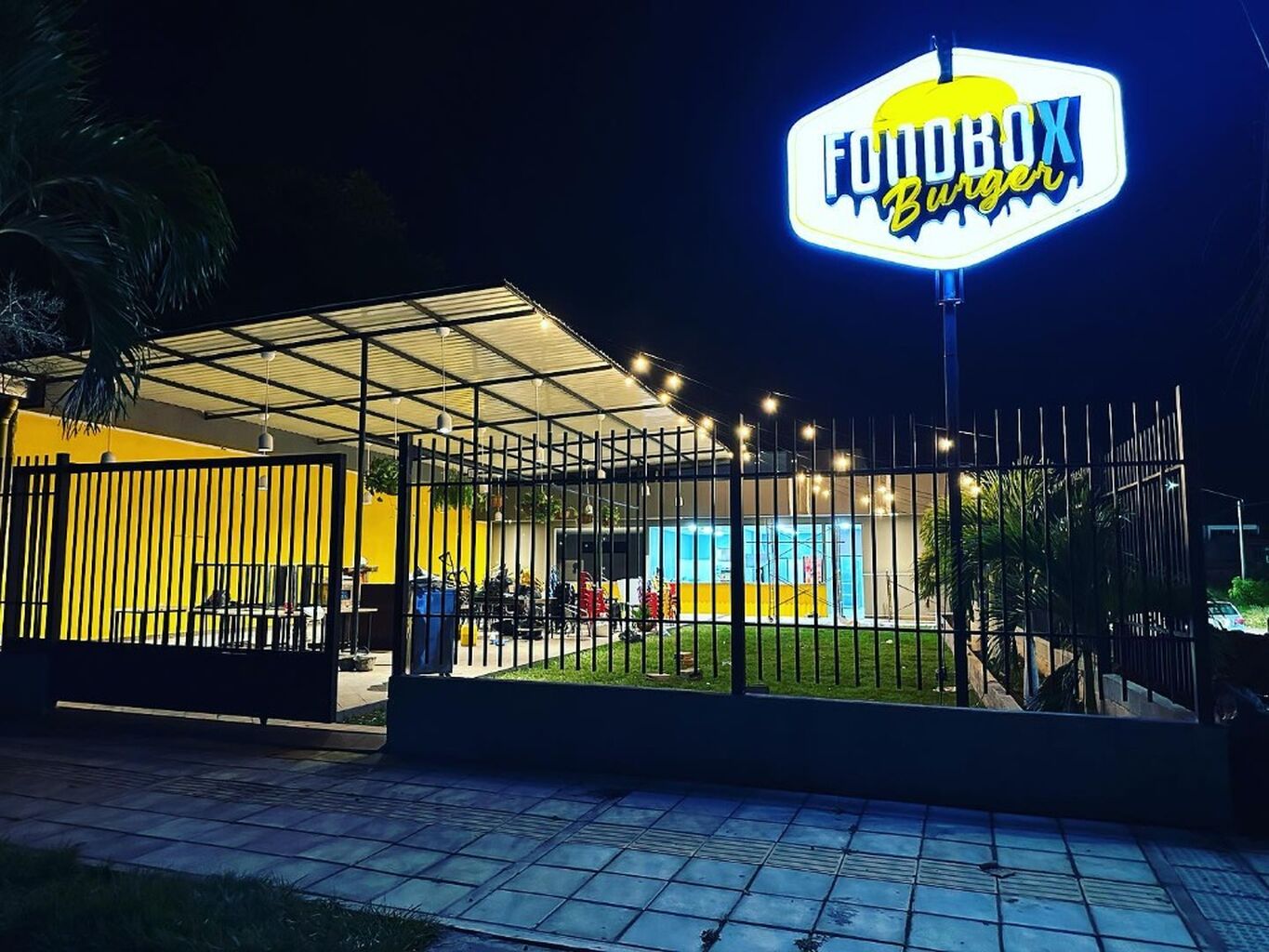 &iquest;C&oacute;mo llegar  Food Box Burger ? Sede Principal📍
