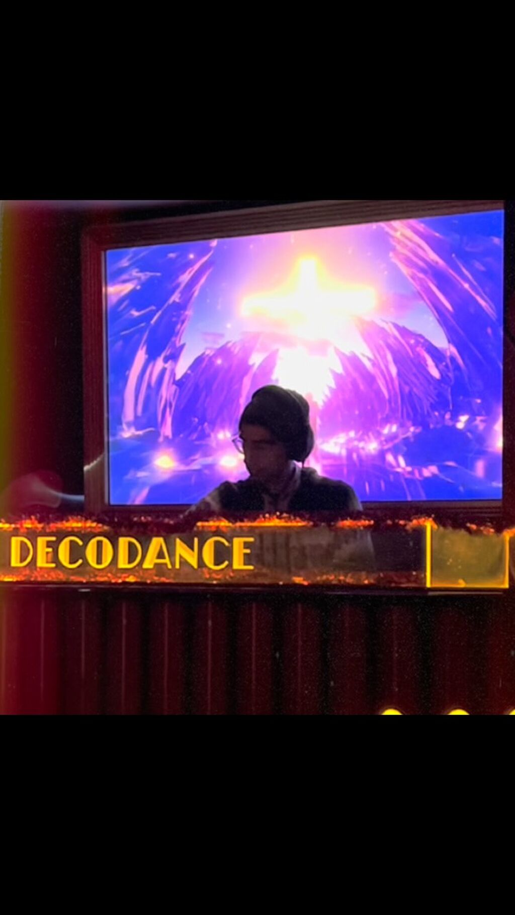 DecoDance