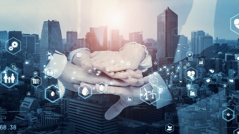 From Risks to Rewards: How Collaboration Fuels Sustainability Success 