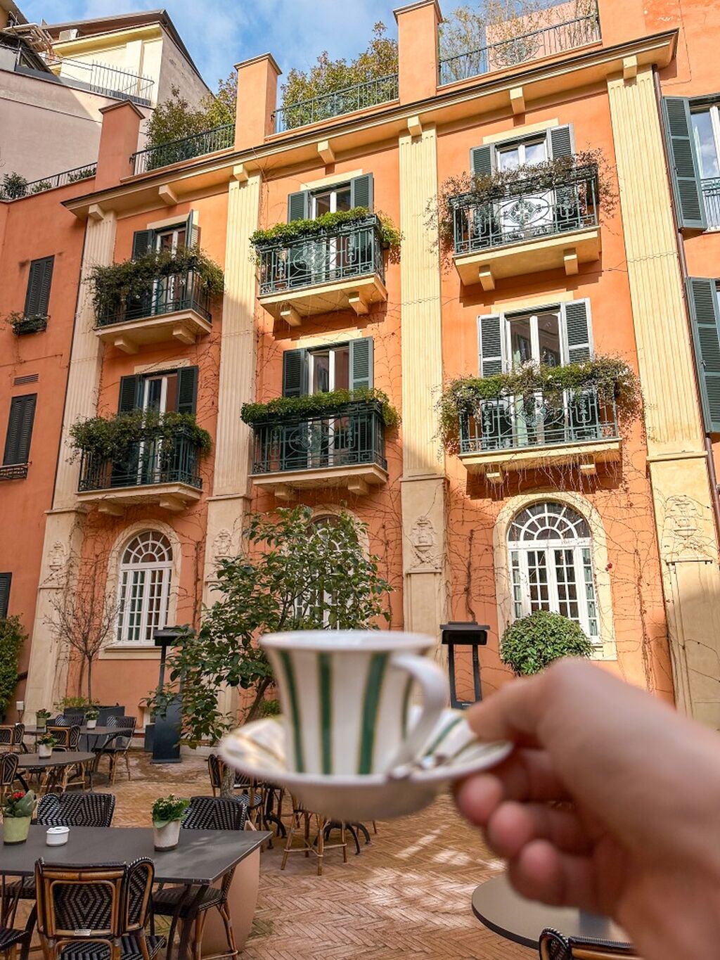 Hotel de Ville, Rome 🇮🇹