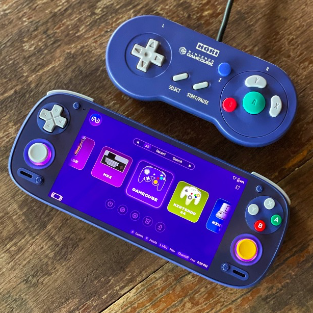 Retroid Pocket 5 GOGAMEGEEK