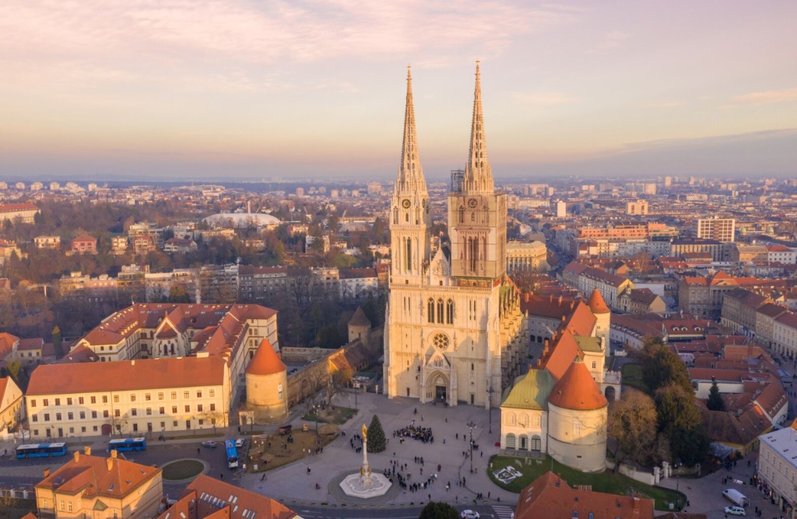 Uncover the Charm of Zagreb: A Walking Tour with Free eSim
