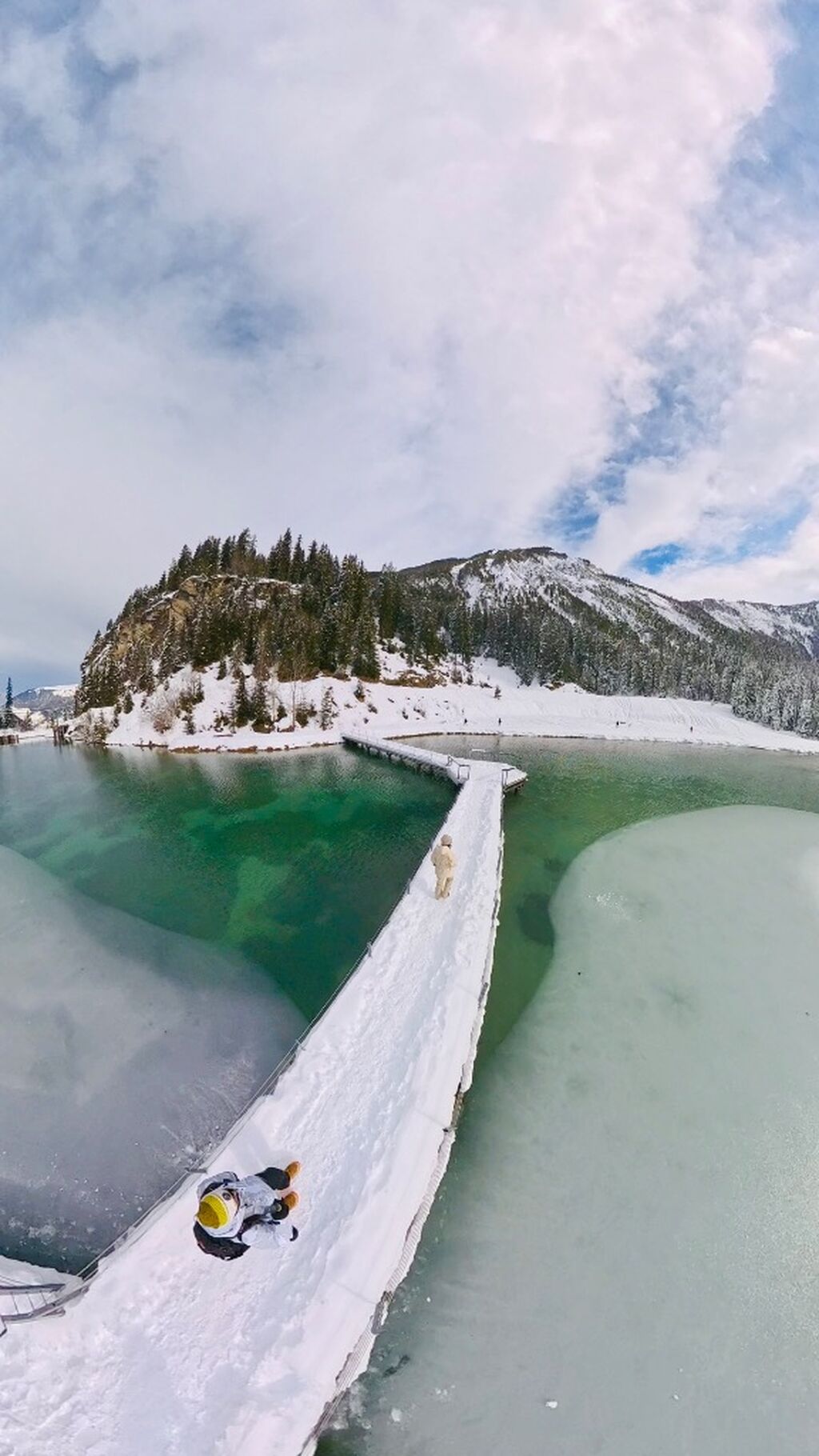 Insta360 X4