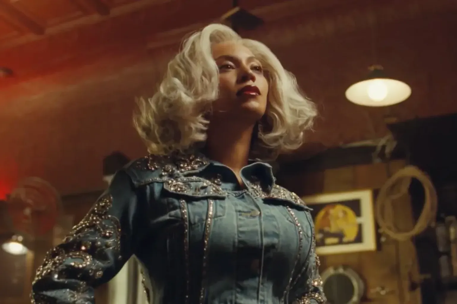 Levi&rsquo;s and Beyonc&eacute; recreate another iconic denim ad