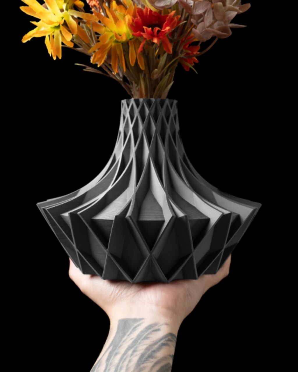Arkan Flower Vase